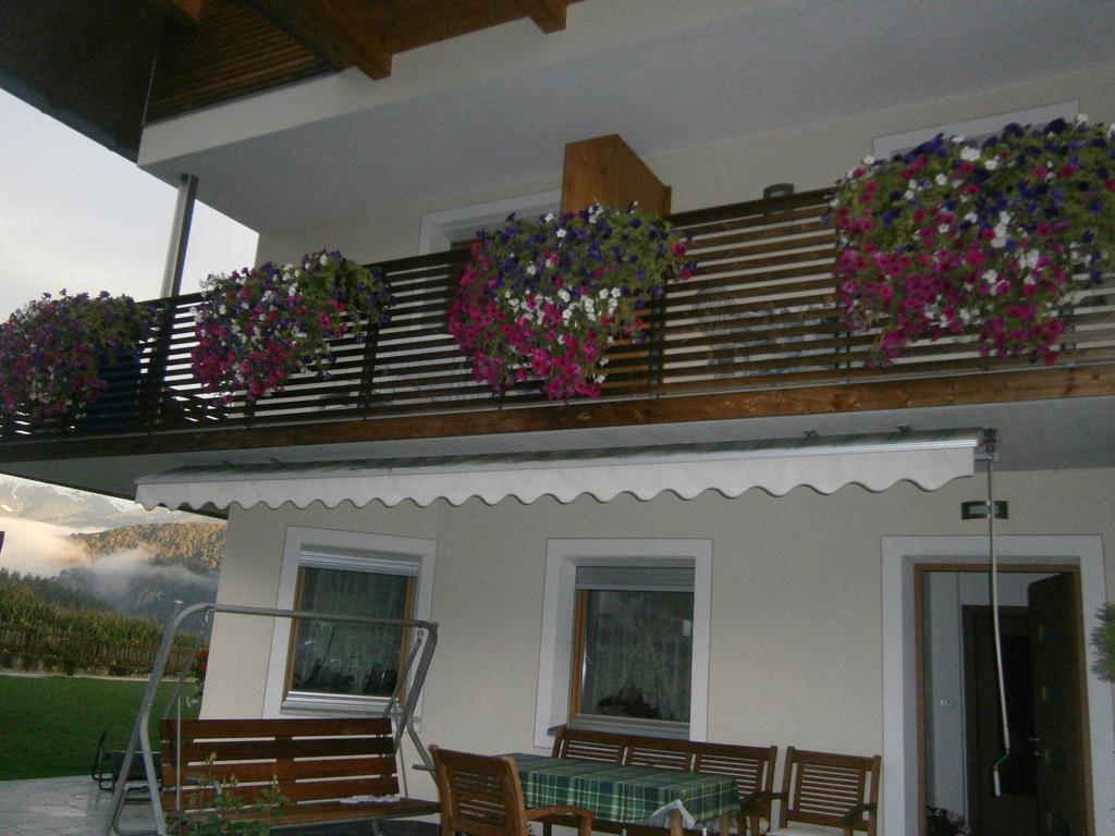 Apartamento Haus Spielbichl San Lorenzo di Sebato Exterior foto